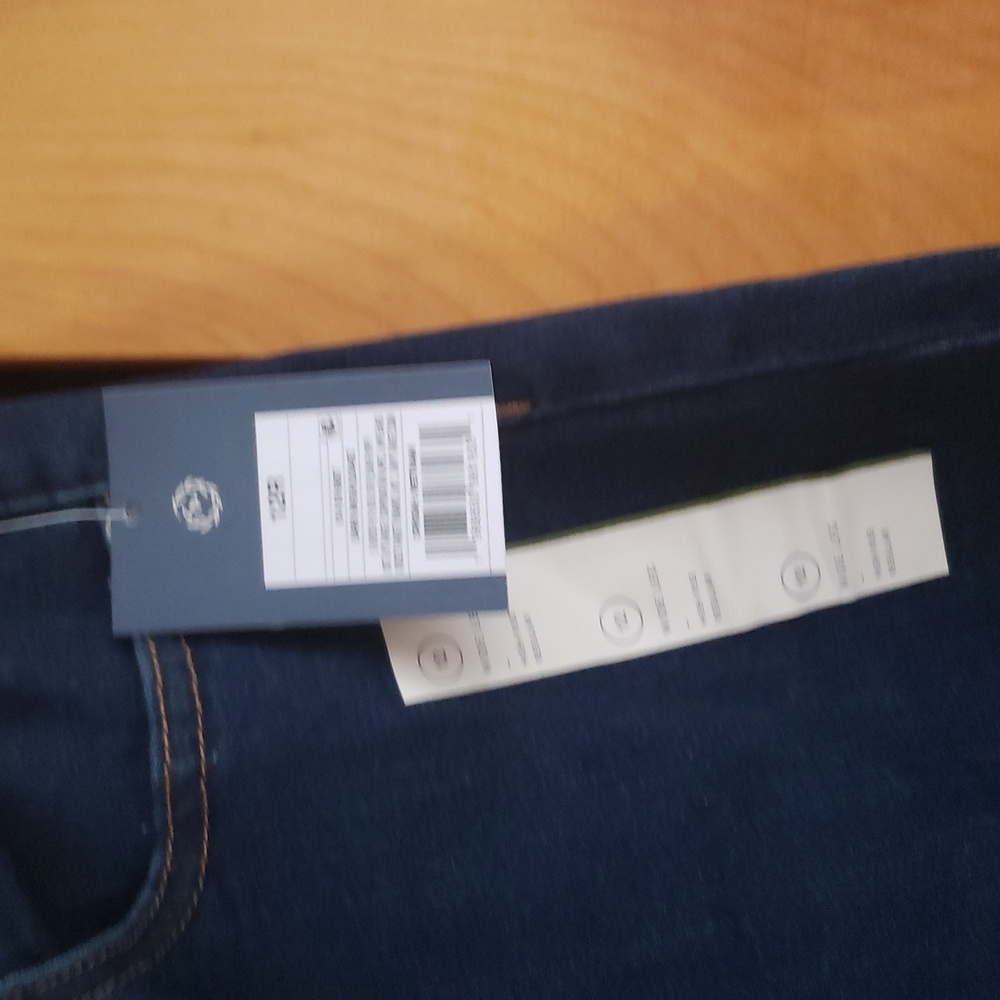 Universal Thread Dark Blue Flare Jeans - Picture 3 of 6